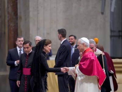 Raquel Peña participa en la misa de inicio del pontificado del papa