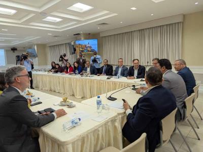 Comisión escucha a empresarios y sindicatos sobre reforma laboral